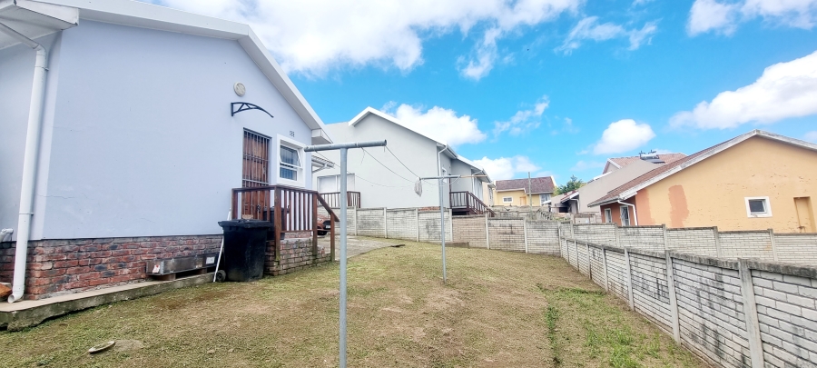 2 Bedroom Property for Sale in Haven Hills Eastern Cape